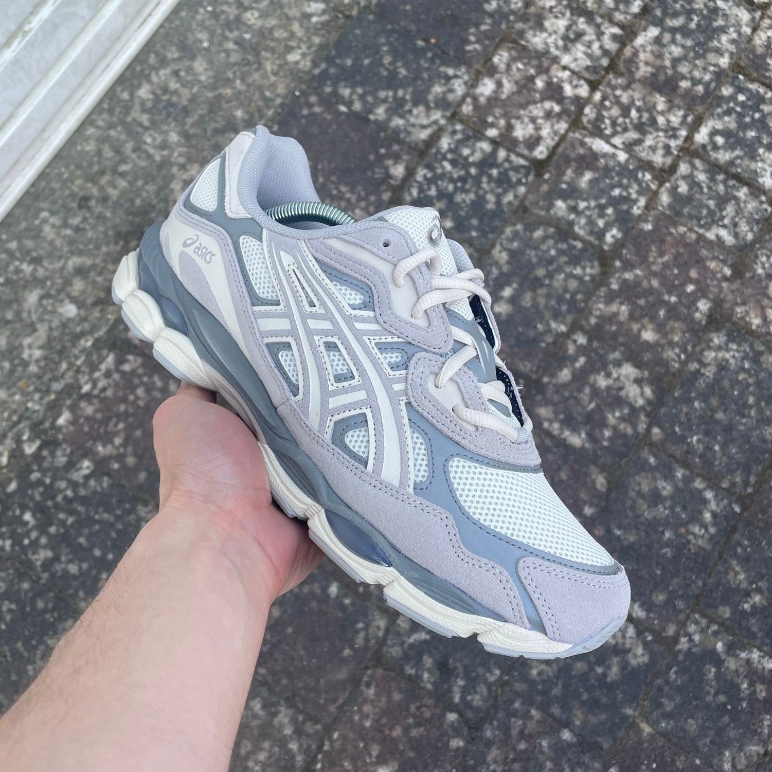 ASICS GEL NYC TRAINER - OYSTER CREAM