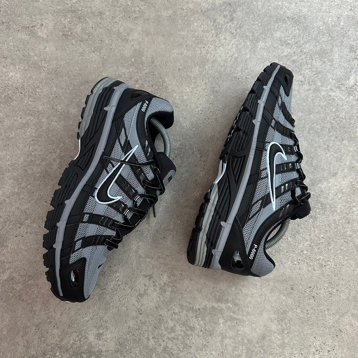 NIKE P-6000 - COOL GREY ANTHRACITE