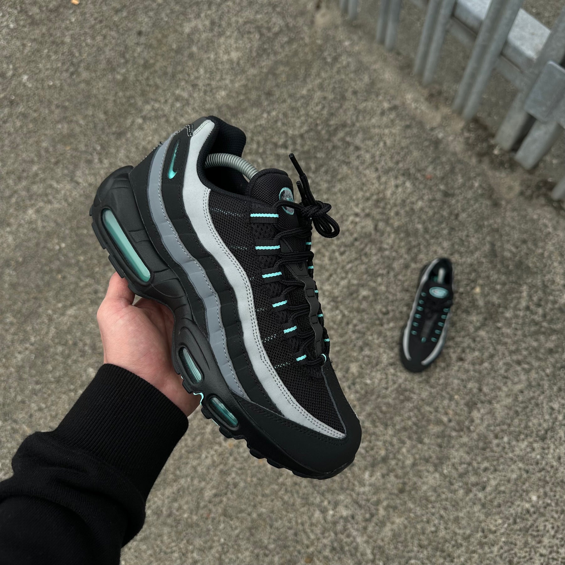 NIKE AIR MAX 95 - AURORA GREEN