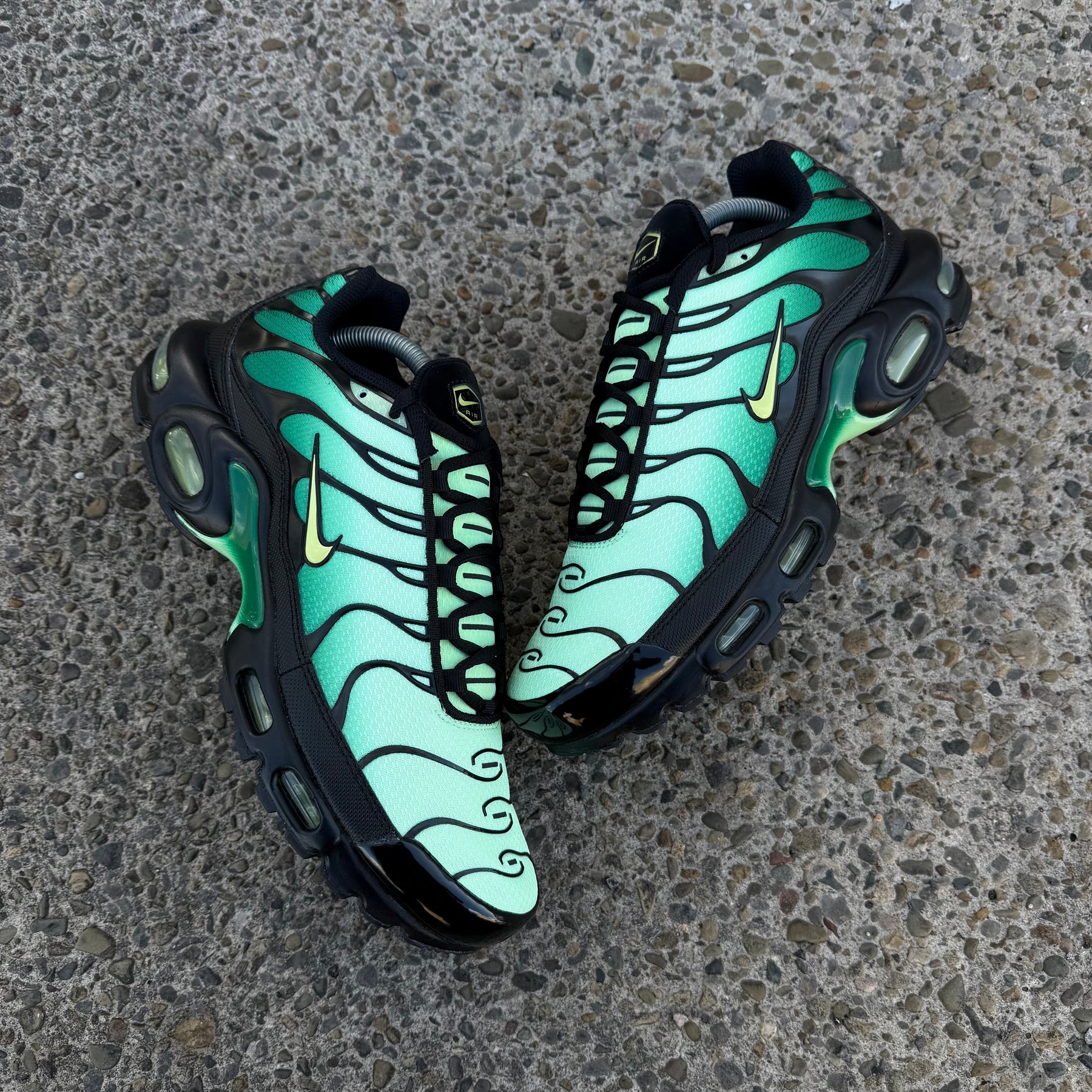 NIKE AIR MAX PLUS TN - GREEN GOBLIN (LEMON TWIST)