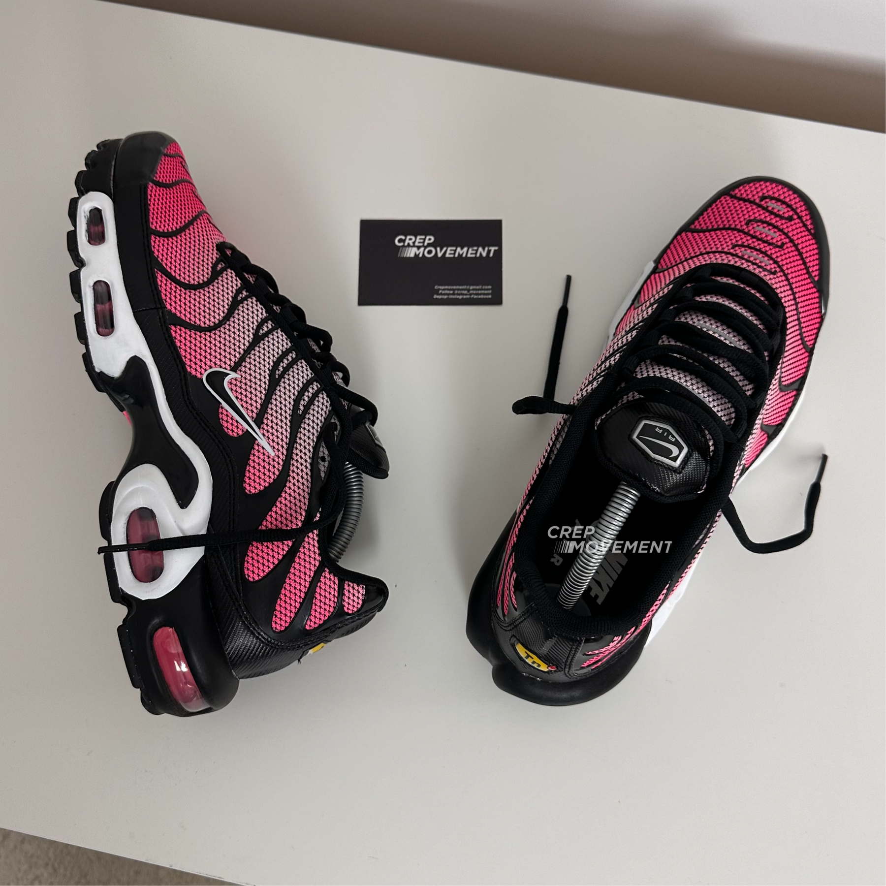 NIKE AIR MAX PLUS TN - PINK BLAST