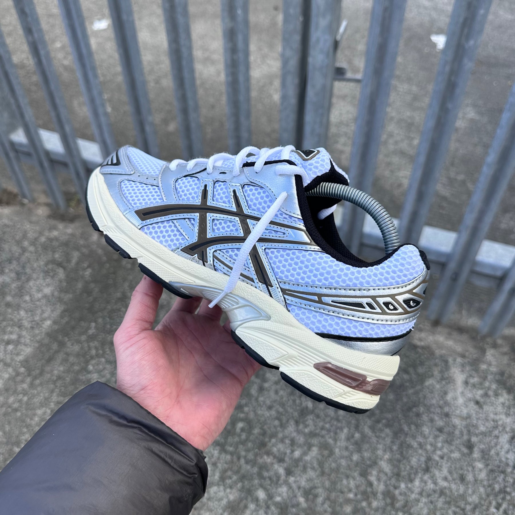ASICS GEL TRAINER - WHITE / CLAY CANYON