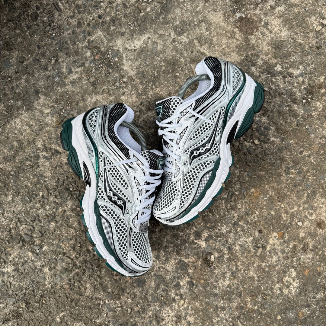 SAUCONY PROGID OMNI 9 - PINE GREEN