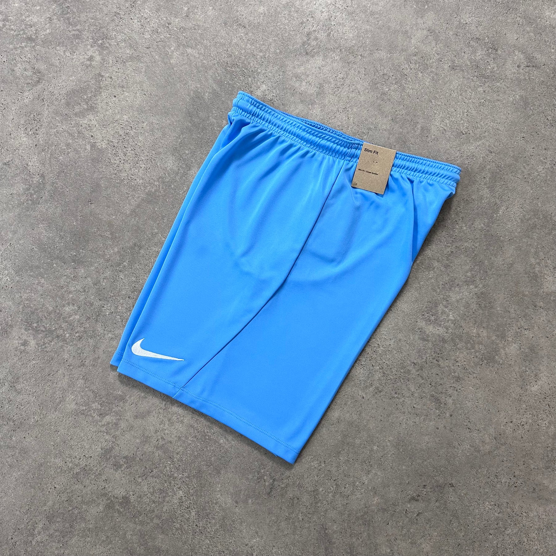 NIKE LOGO ESSENTIAL SET - BABY BLUE