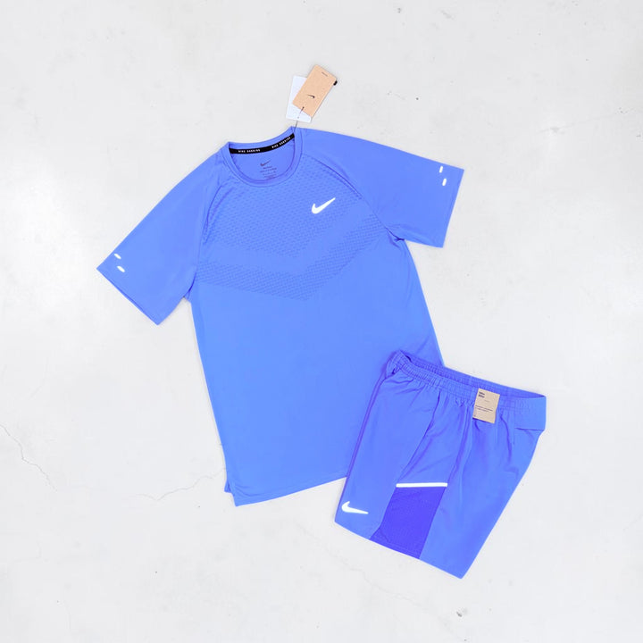 NIKE STRIDE T-SHIRT AND 5” SHORTS SET - ROYAL PULSE