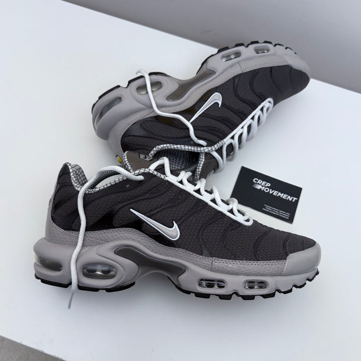 NIKE AIR MAX PLUS TN - YEAR OF THE SNAKE