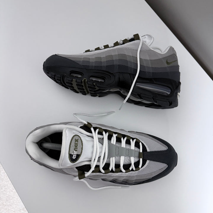 NIKE AIR MAX 95 BIG BUBBLE - MEDIUM OLIVE