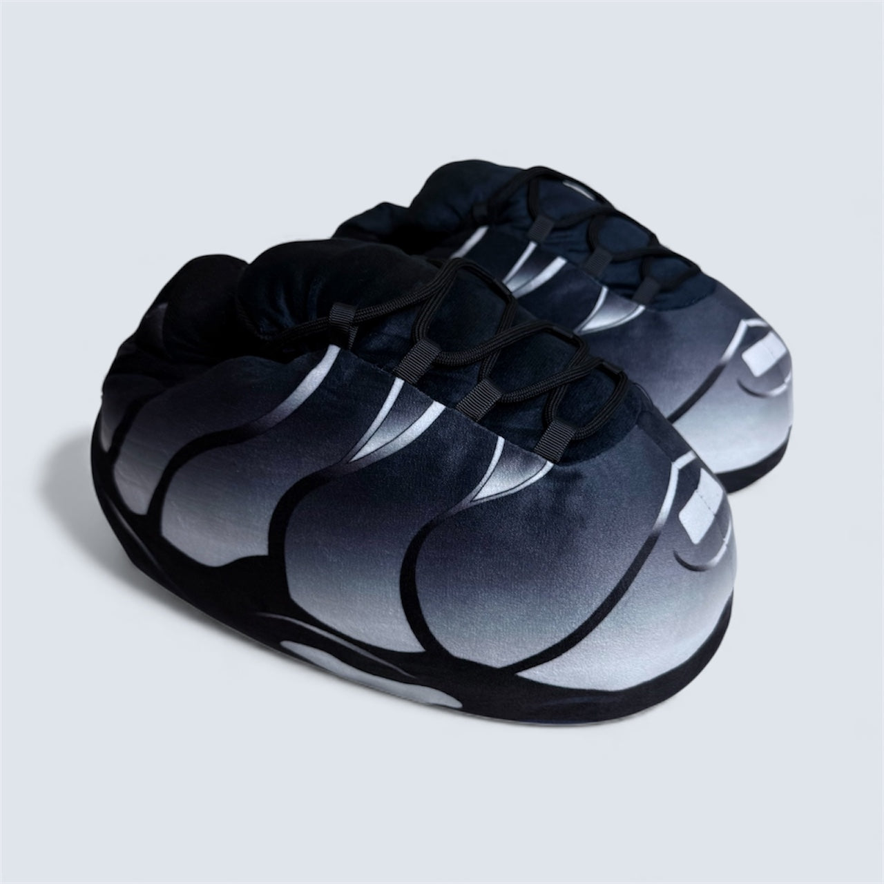 TN INSPIRED PLUSH SLIPPER - SMOKES