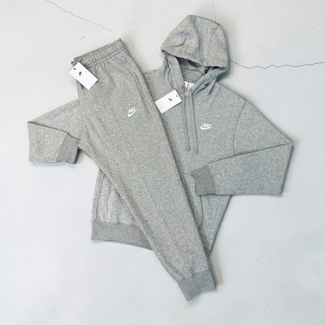 NIKE CLUB TRACKSUIT SET - GREY