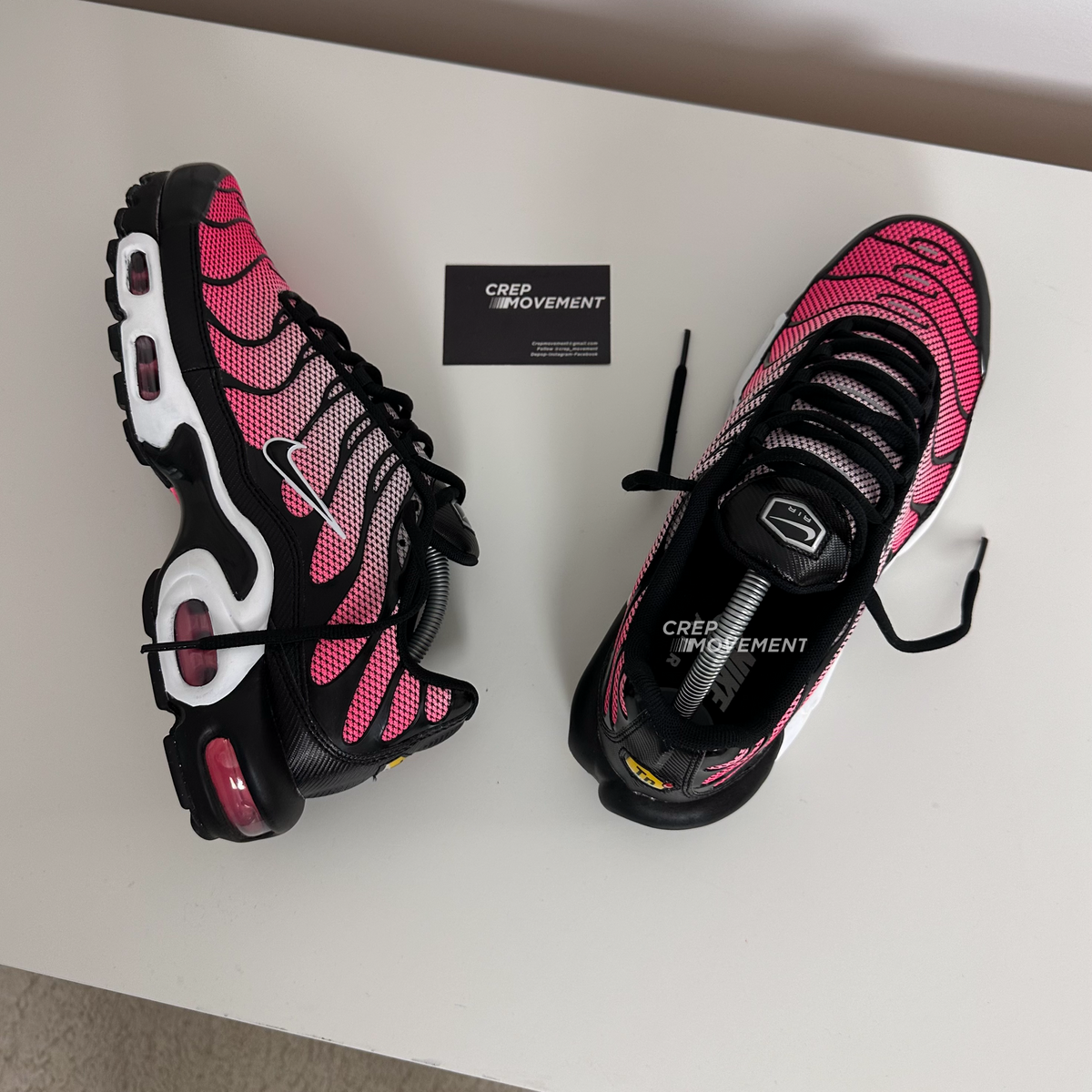 NIKE AIR MAX PLUS TN - PINK BLAST