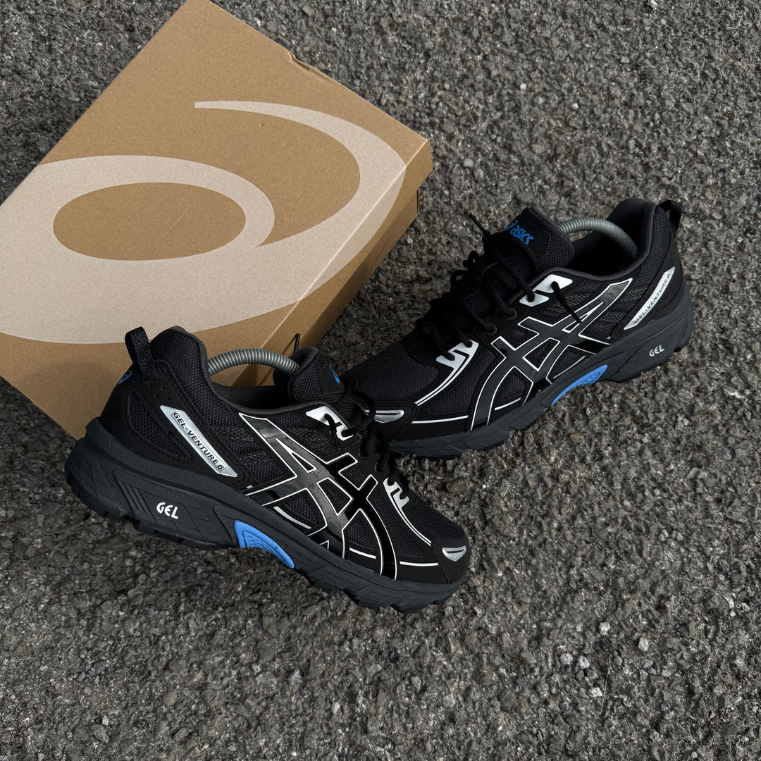 ASICS GEL VENTURE 6 TRAINER - BLACK/ BLUE