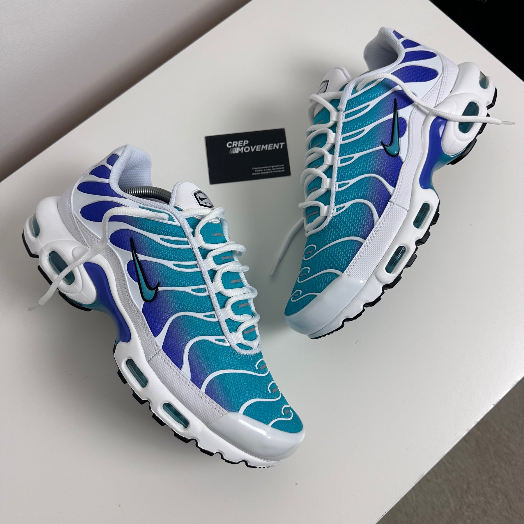 NIKE AIR MAX PLUS TN - BLEACHED AQUA 2.0