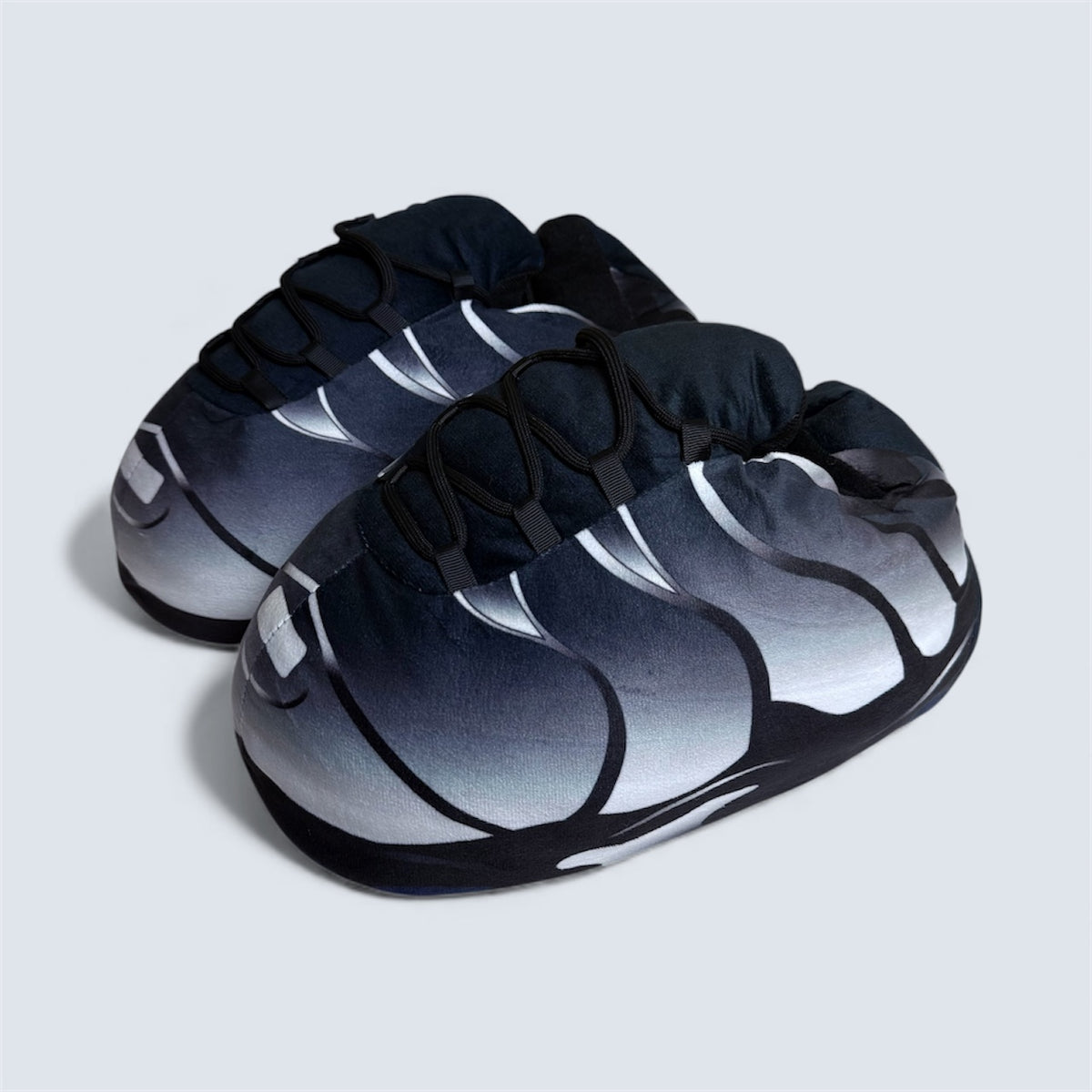 TN INSPIRED PLUSH SLIPPER - SMOKES