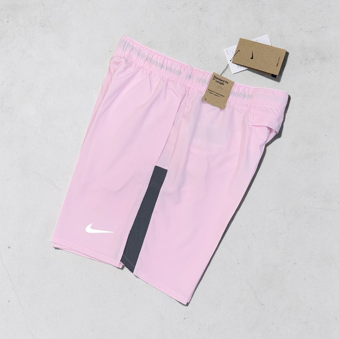 NIKE CHALLENGER DRI-FIT SHORTS 7” - FOAM PINK