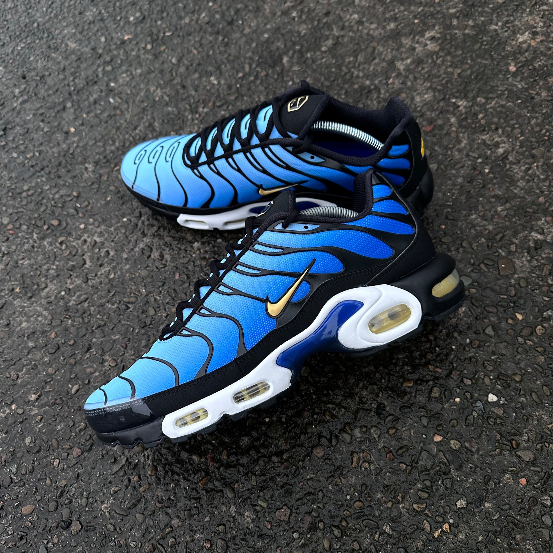 NIKE AIR MAX PLUS TN - HYPER BLUE (2025)