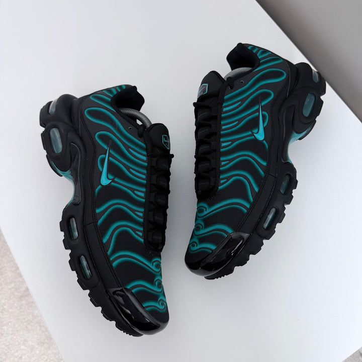 NIKE AIR MAX PLUS TN - BLACK TEAL ILLUSION