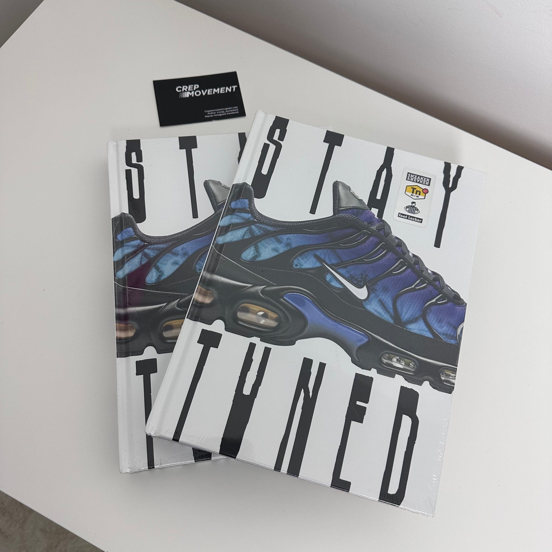 SNEAKERFREAKER x FOOTLOCKER STAY TUNED 25th ANNIVERSARY BOOK (UK/EU CO