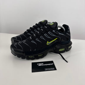 NIKE AIR MAX PLUS TN - VOLT SUEDE