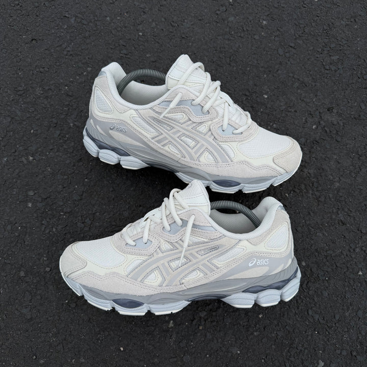 ASICS GEL NYC TRAINER - PALE CREAM / GREY
