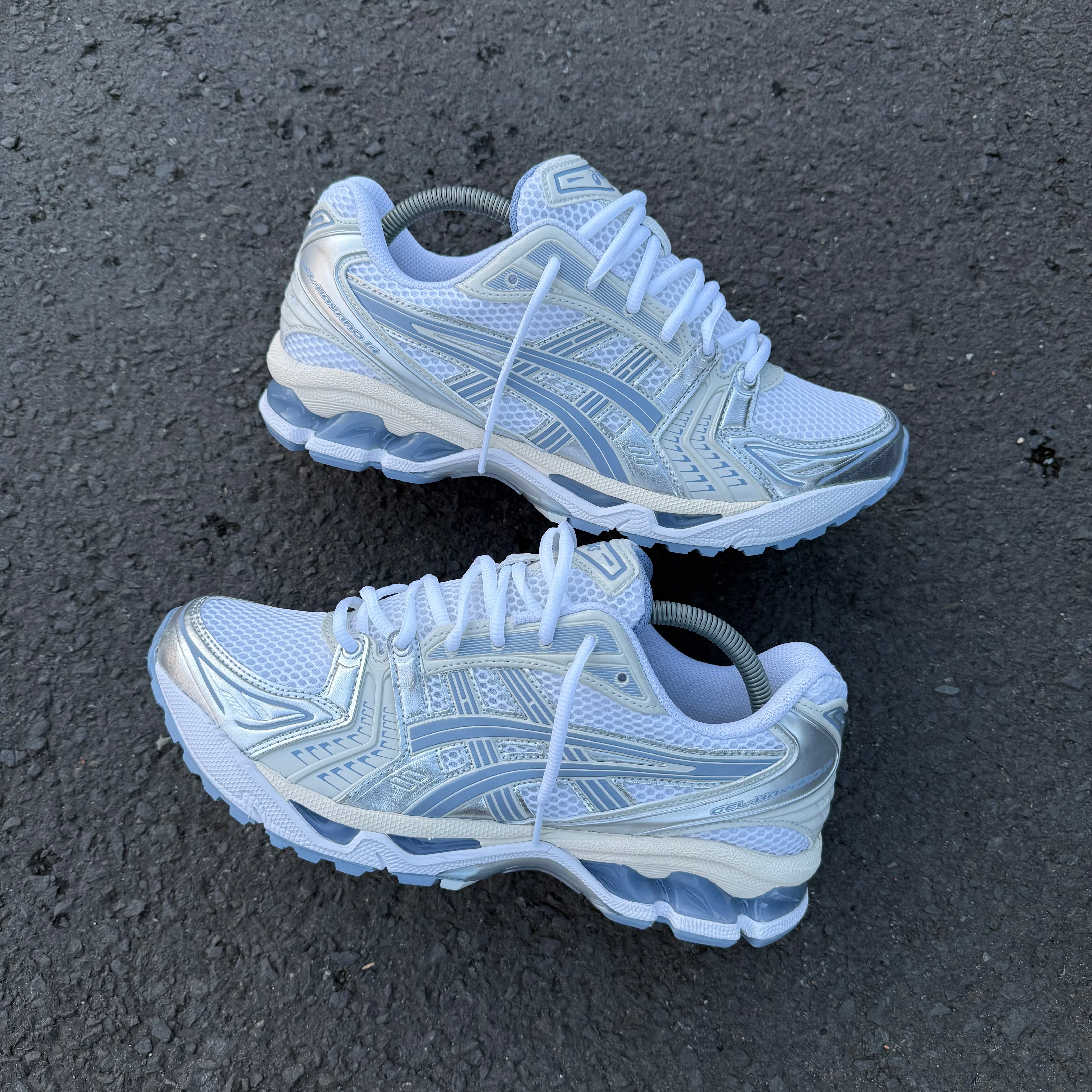 ASICS GEL-KAYANO 14 TRAINER - WHITE / LIGHT NAVY