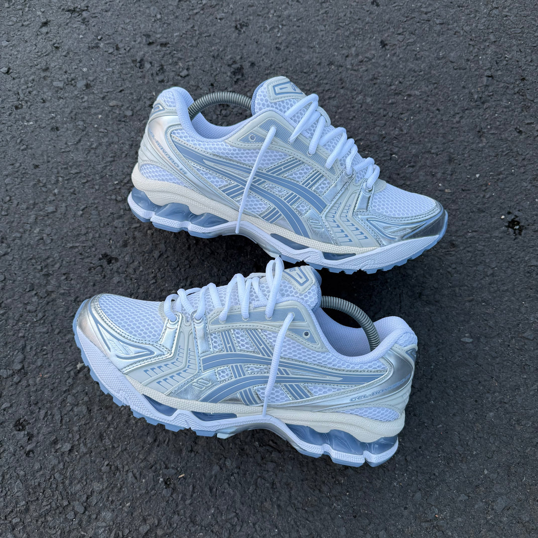 ASICS GEL-KAYANO 14 TRAINER - WHITE / LIGHT NAVY