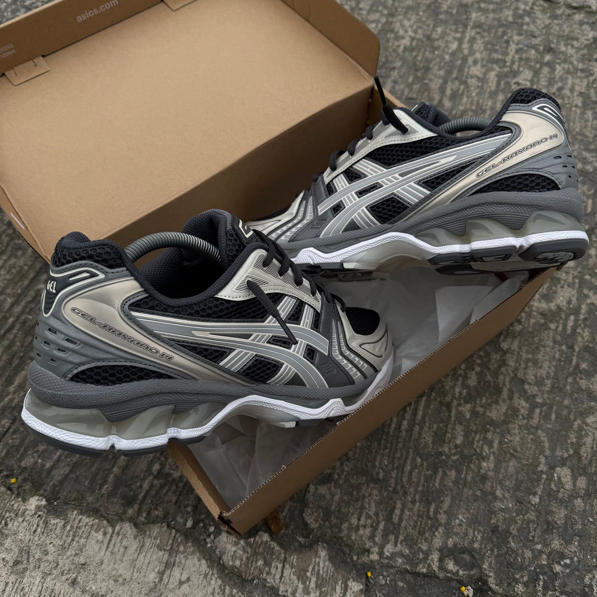 ASICS GEL-KAYANO 14 TRAINER - OBSIDIAN / CEMENT GREY