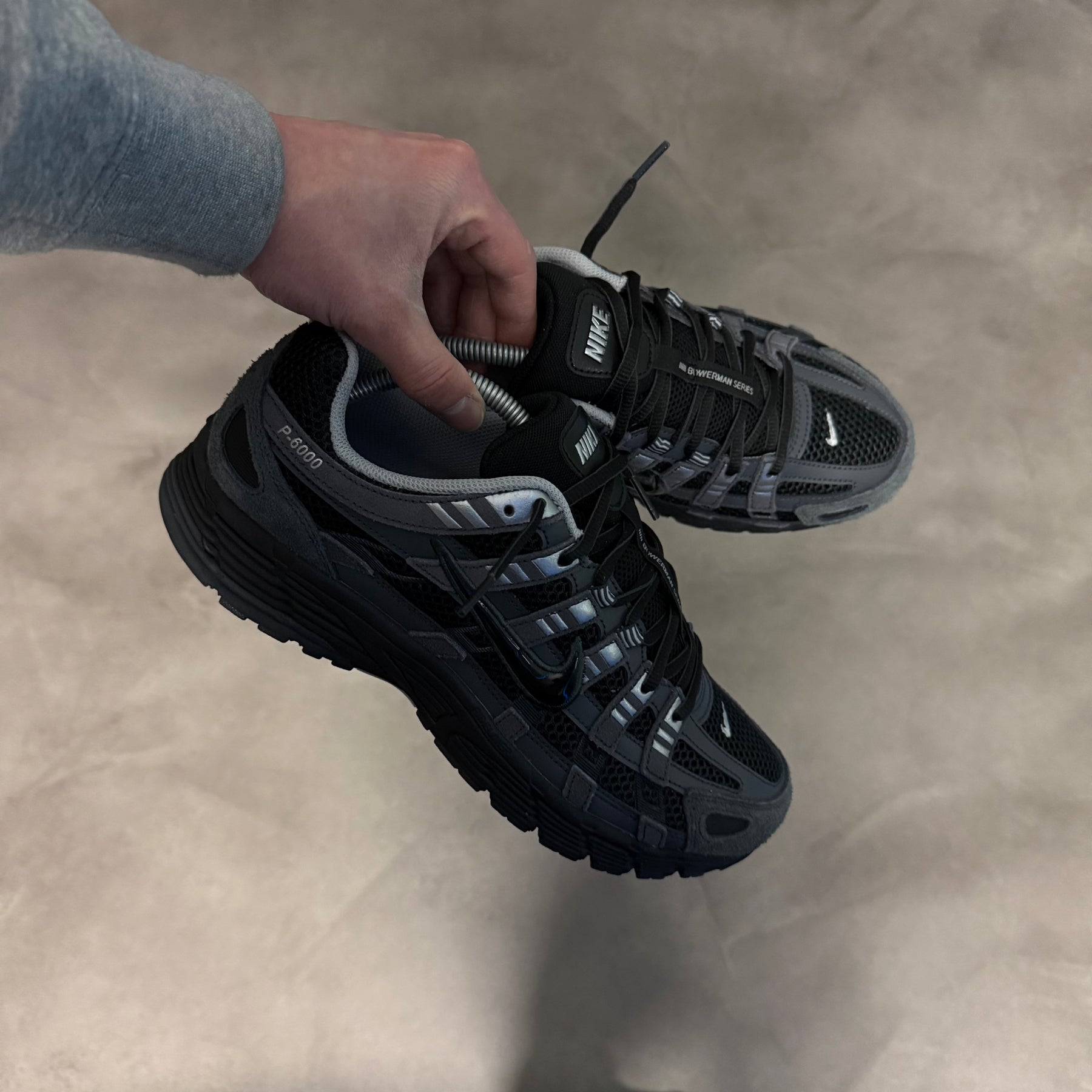 NIKE P-6000 - SUEDE ANTHRACITE CHROME