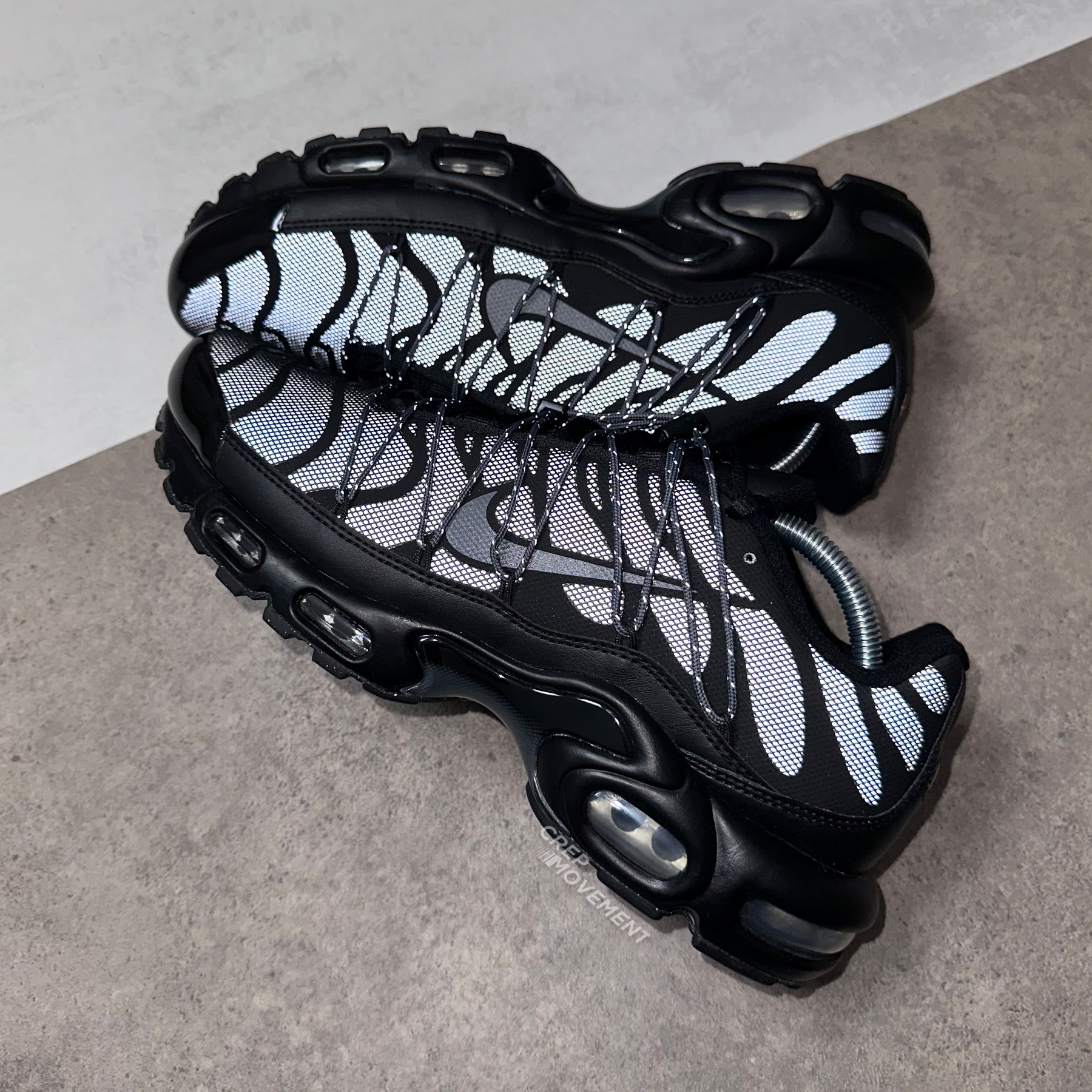 NIKE AIR MAX PLUS TN UTILITY - BLACK REFLECTIVE