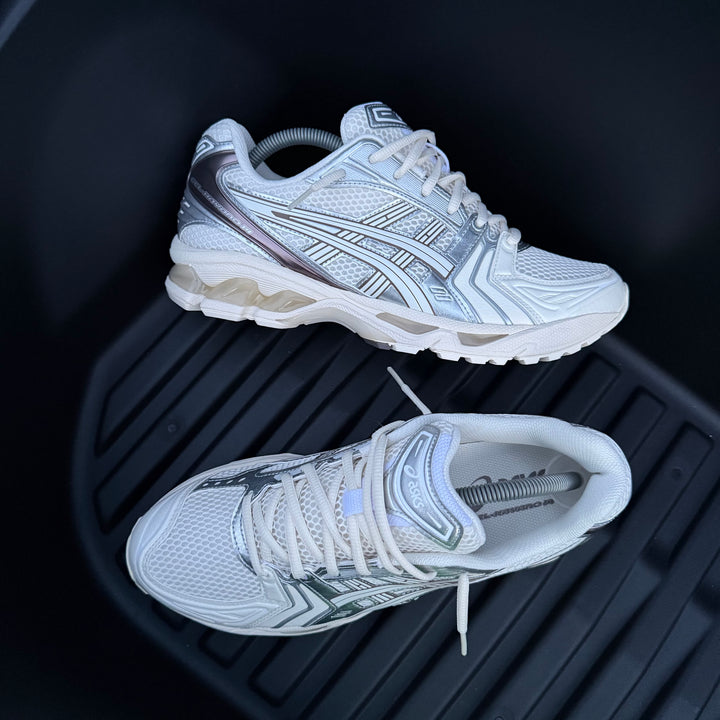 ASICS GEL-KAYANO 14 TRAINER - CREAM/ COCOA POWDER
