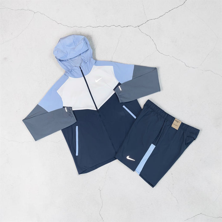 NIKE DRI-FIT WINDRUNNER AND 7” CHALLENGER SHORTS SET - DIFFUSED BLUE