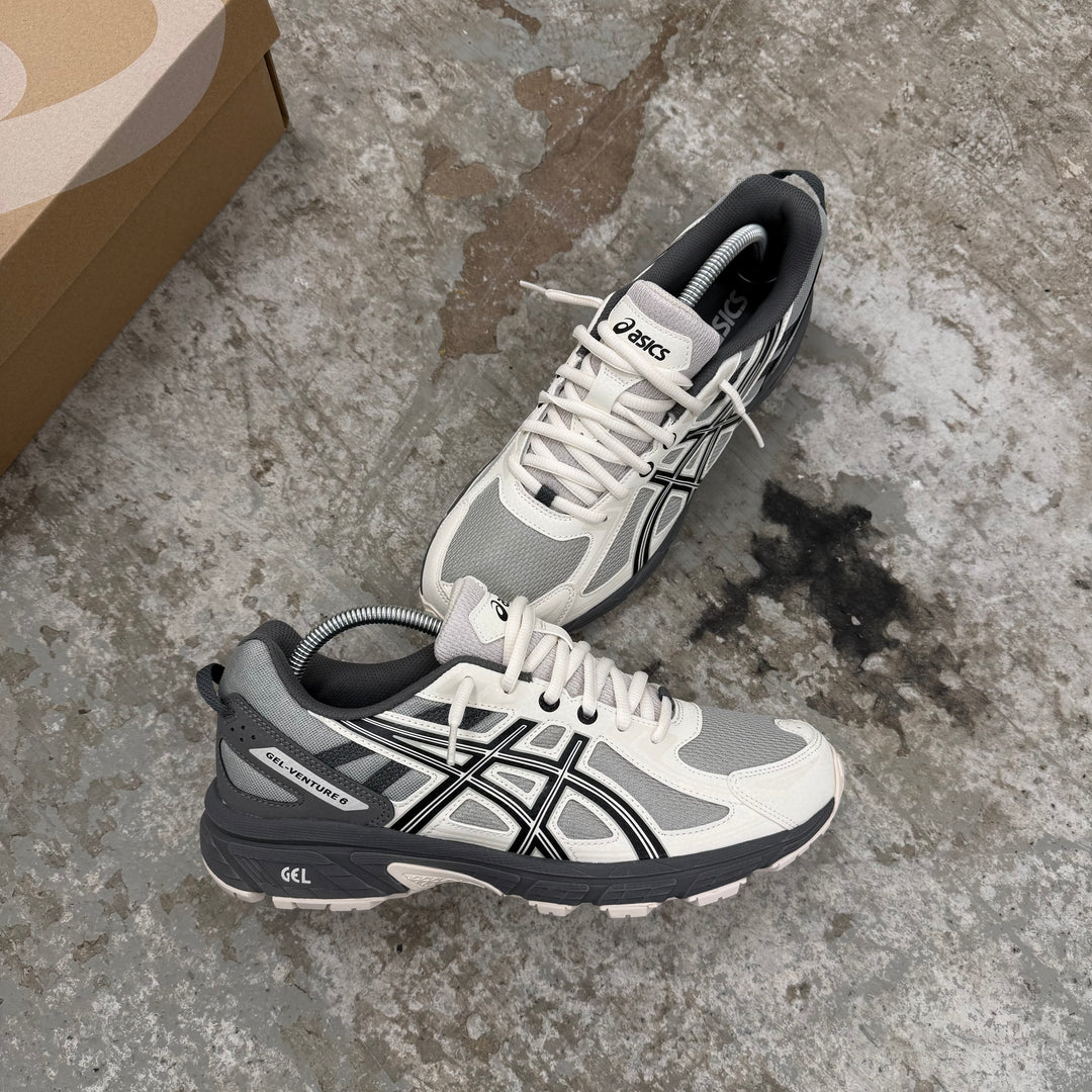 ASICS GEL VENTURE 6 TRAINER - OLIVE GREY/ CREAM