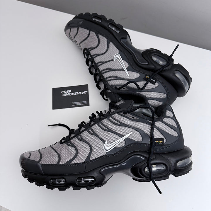 NIKE AIR MAX PLUS TN - CORDURA / METALLIC GREY