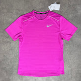 NIKE MILER 1.0 T SHIRT - HYPER PINK