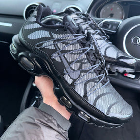 NIKE AIR MAX PLUS TN UTILITY - BLACK REFLECTIVE