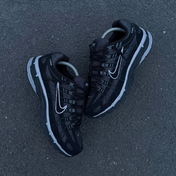 NIKE P-6000 - DARK ANTHRACITE