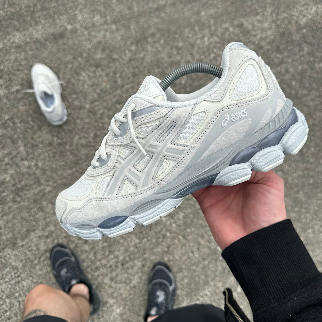 ASICS GEL NYC TRAINER - PALE CREAM / GREY