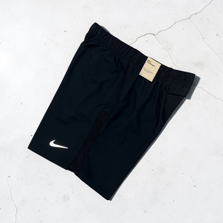 NIKE WINDRUNNER, MILER T-SHIRT AND CHALLENGER SHORTS 3PC SET - BLACK / FRESH MINT