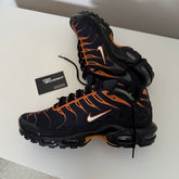 NIKE AIR MAX PLUS TN - DARK MONARCH