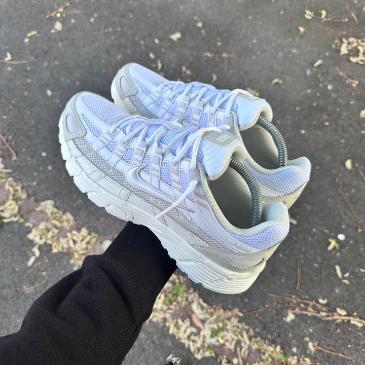 NIKE P-6000 - WHITE SAIL / VAST GREY