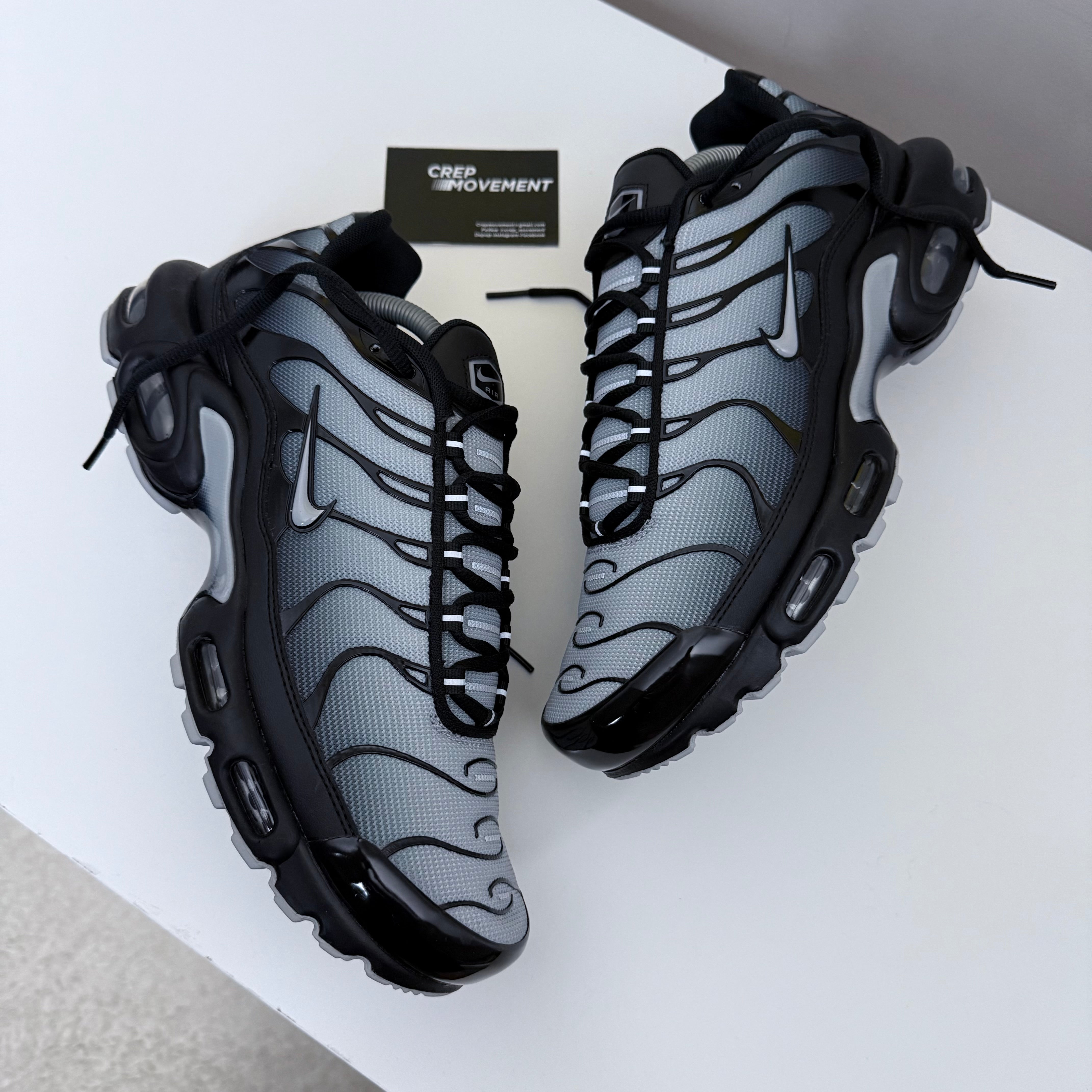 NIKE AIR MAX PLUS TN - DARK FOG WOLF GREY