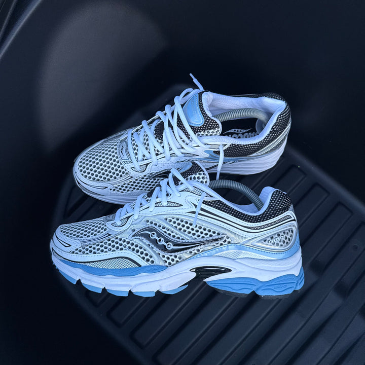 SAUCONY PROGRID OMNI 9 - BLISSFUL BLUE/ WHITE
