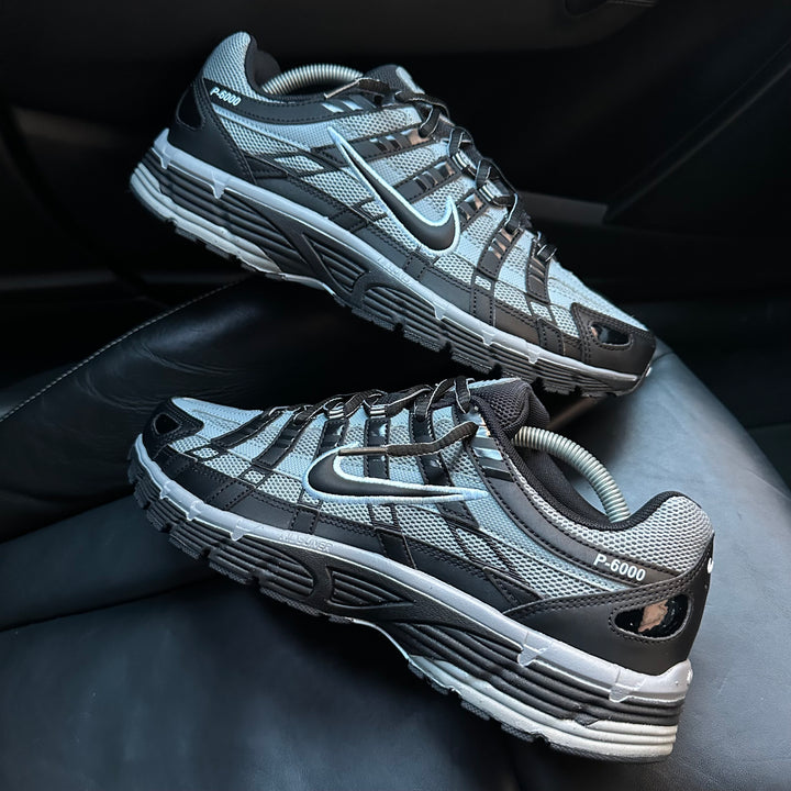 NIKE P-6000 - COOL GREY ANTHRACITE