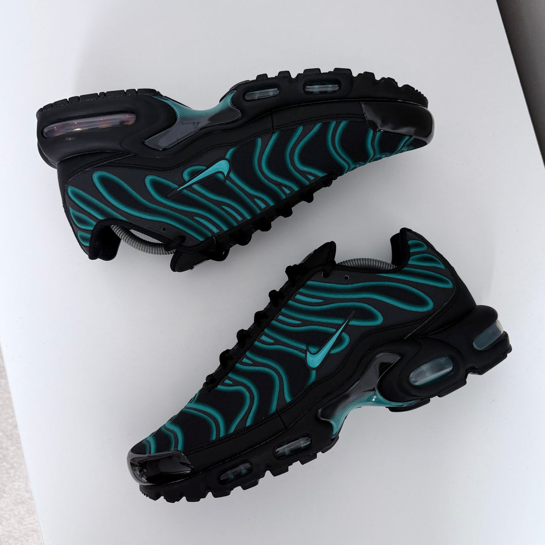 NIKE AIR MAX PLUS TN - BLACK TEAL ILLUSION