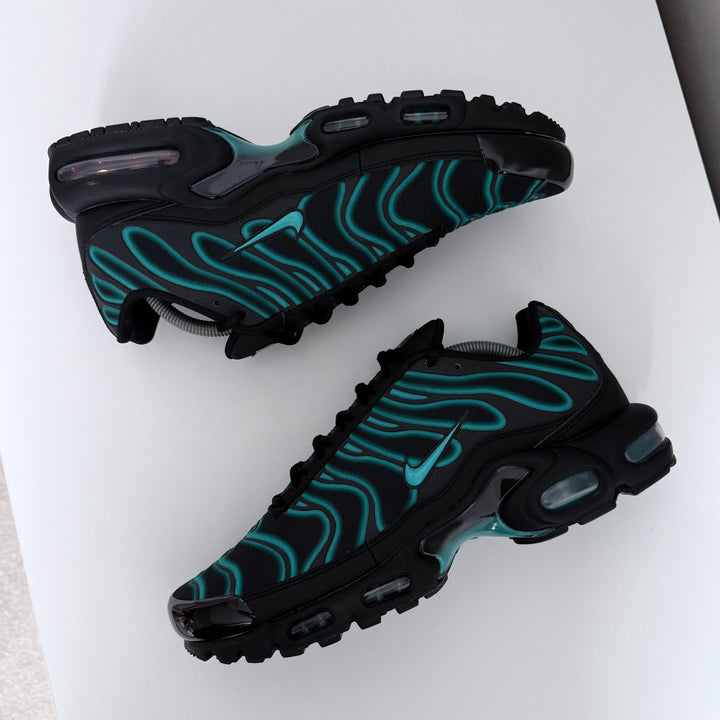 NIKE AIR MAX PLUS TN - BLACK TEAL ILLUSION