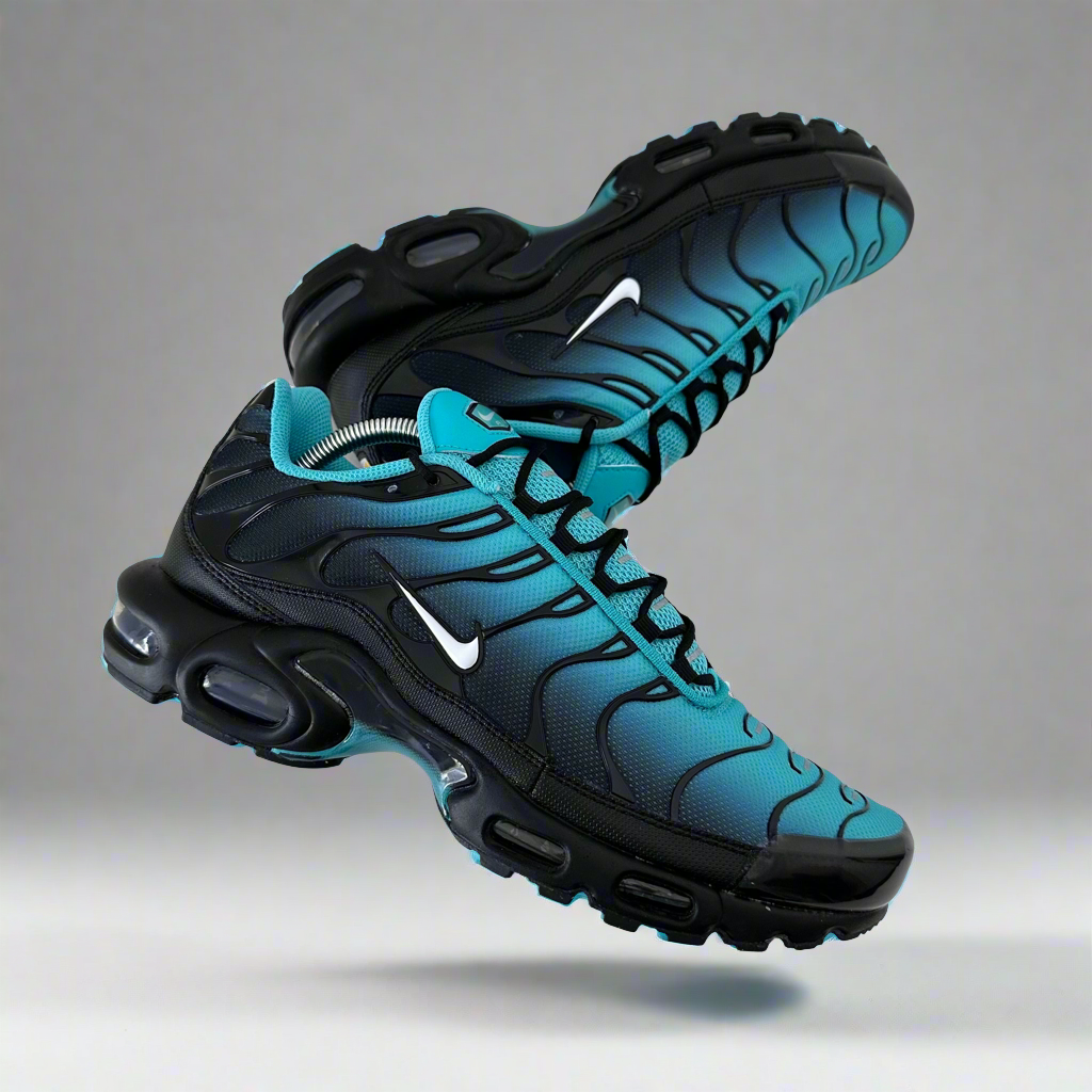 NIKE AIR MAX PLUS TN - BLACK AQUA