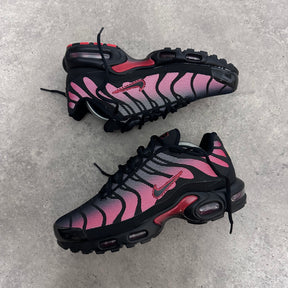 NIKE AIR MAX PLUS TN - RED REFLECTIVE