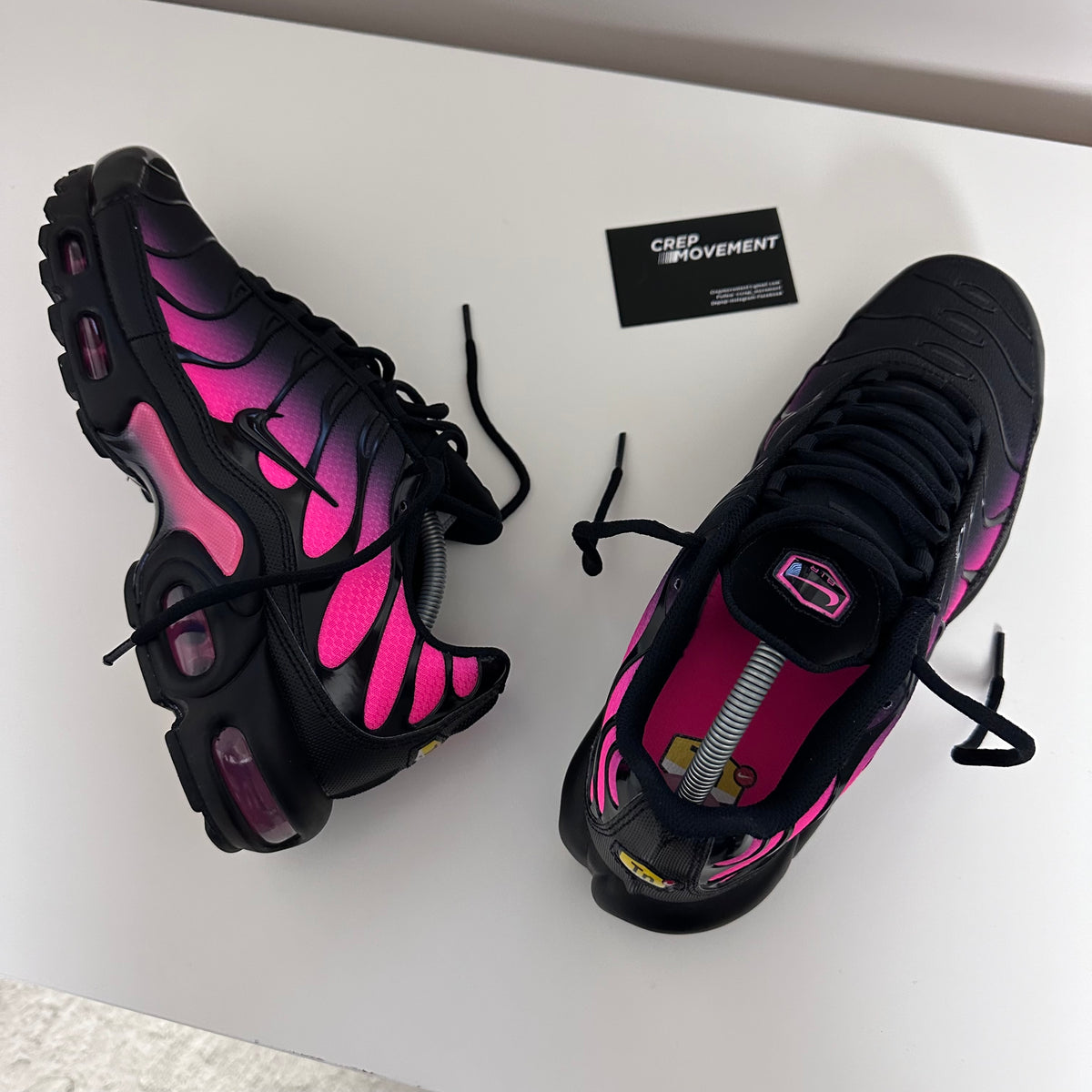 NIKE AIR MAX PLUS TN - GRADIENT PINK