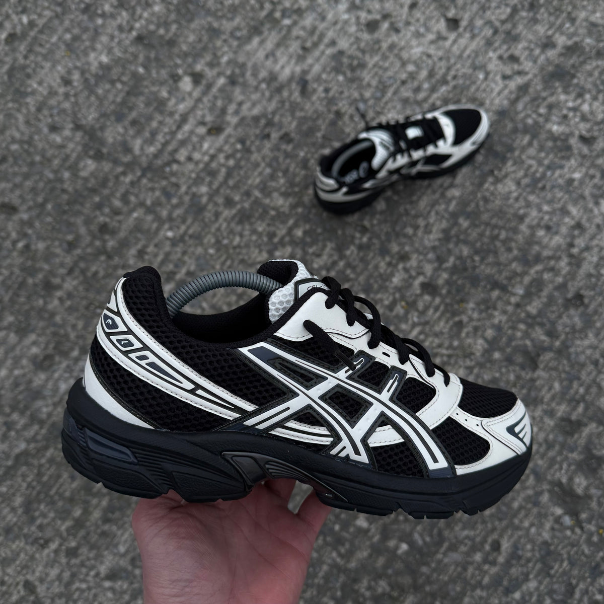 ASICS GEL 1130 TRAINER - BLACK CREAM