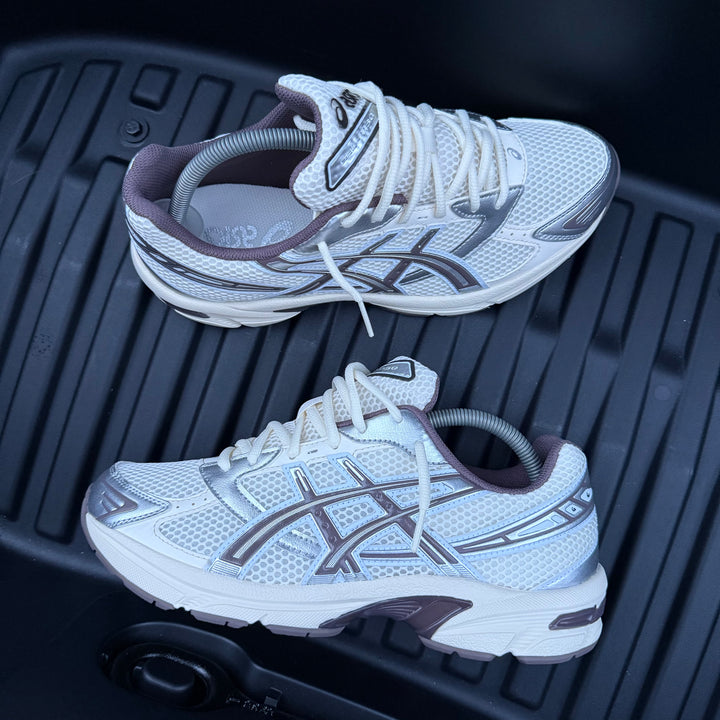 ASICS GEL 1130 TRAINER - CREAM/ COCOA POWDER