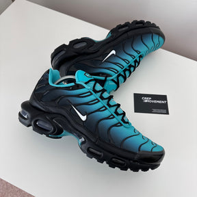 NIKE AIR MAX PLUS TN - BLACK AQUA